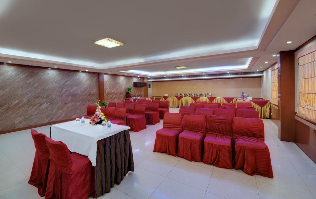 Hotel Amar Agra  Buitenkant foto
