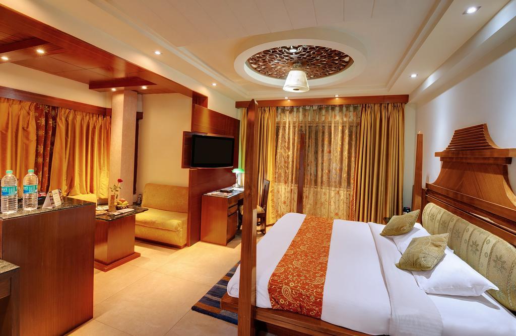Hotel Amar Agra  Buitenkant foto
