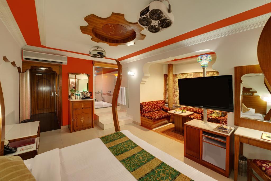 Hotel Amar Agra  Buitenkant foto